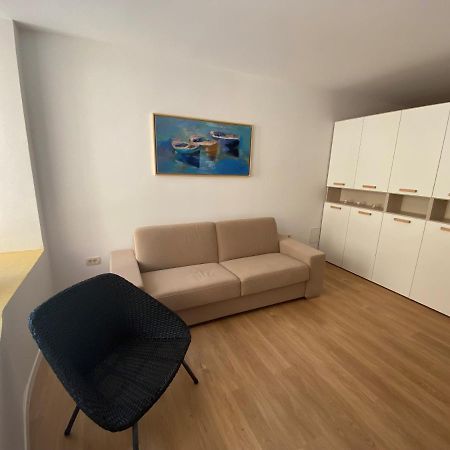 Apartments Tito & Robin Koper Buitenkant foto